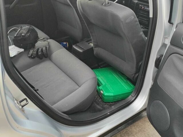 Сірий Фольксваген Пассат Варіант, об'ємом двигуна 1.9 л та пробігом 370 тис. км за 2200 $, фото 8 на Automoto.ua