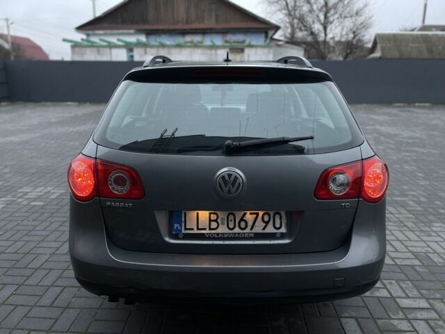 Сірий Фольксваген Пассат Варіант, об'ємом двигуна 1.9 л та пробігом 380 тис. км за 2450 $, фото 6 на Automoto.ua