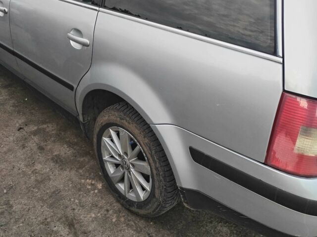 Сірий Фольксваген Пассат Варіант, об'ємом двигуна 1.9 л та пробігом 370 тис. км за 2200 $, фото 11 на Automoto.ua