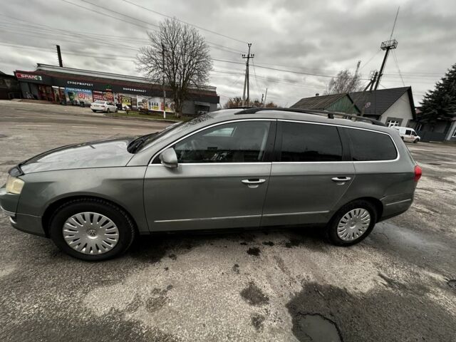 Сірий Фольксваген Пассат Варіант, об'ємом двигуна 2 л та пробігом 345 тис. км за 6000 $, фото 13 на Automoto.ua