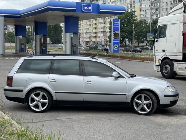 Серый Фольксваген Пассат Вариант, объемом двигателя 1.8 л и пробегом 220 тыс. км за 4100 $, фото 1 на Automoto.ua