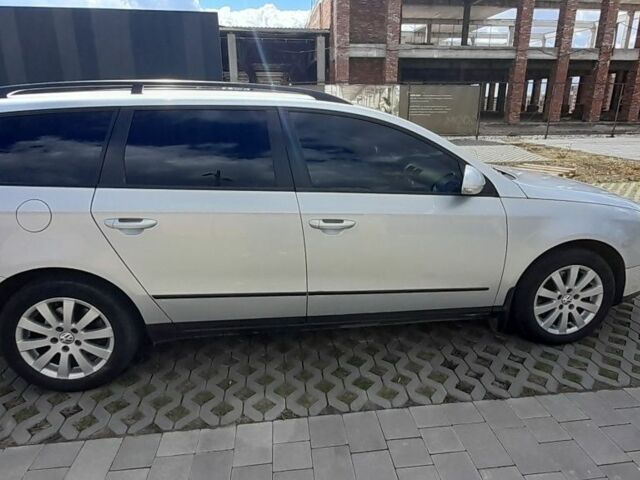 Сірий Фольксваген Пассат Варіант, об'ємом двигуна 2 л та пробігом 265 тис. км за 4500 $, фото 6 на Automoto.ua