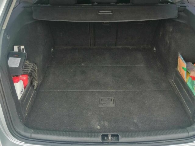 Сірий Фольксваген Пассат Варіант, об'ємом двигуна 2 л та пробігом 282 тис. км за 5500 $, фото 5 на Automoto.ua