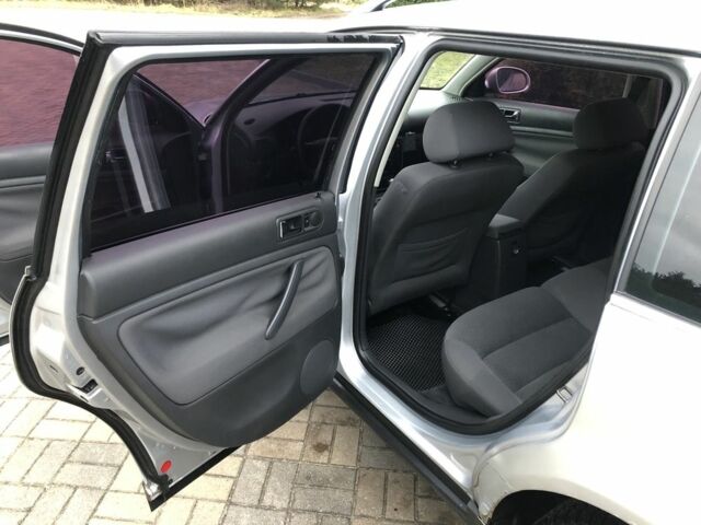 Сірий Фольксваген Пассат Варіант, об'ємом двигуна 1.9 л та пробігом 357 тис. км за 4350 $, фото 13 на Automoto.ua