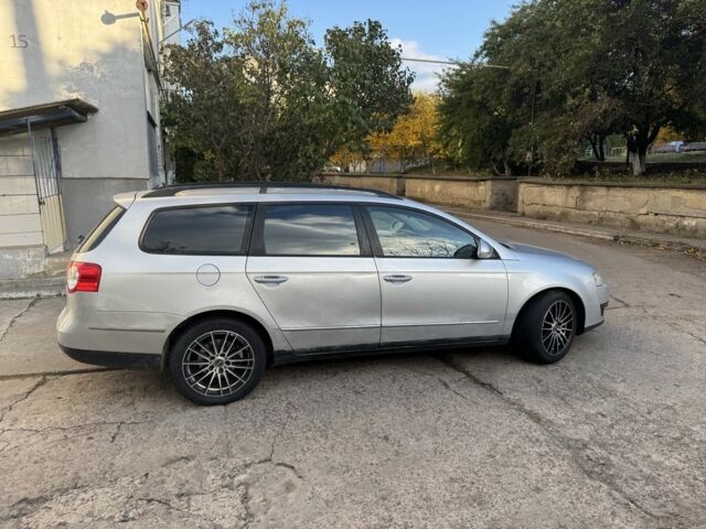 Серый Фольксваген Пассат Вариант, объемом двигателя 2 л и пробегом 257 тыс. км за 4950 $, фото 6 на Automoto.ua