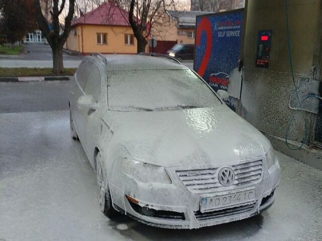 Серый Фольксваген Пассат Вариант, объемом двигателя 2 л и пробегом 308 тыс. км за 7000 $, фото 3 на Automoto.ua