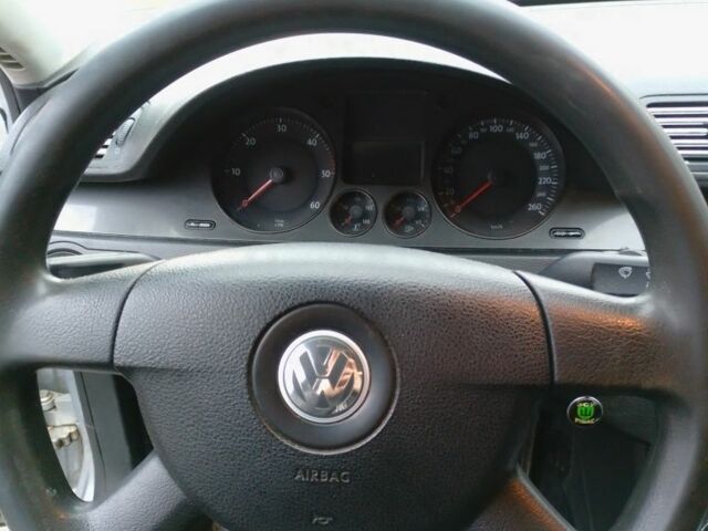 Серый Фольксваген Пассат Вариант, объемом двигателя 2 л и пробегом 308 тыс. км за 7000 $, фото 13 на Automoto.ua