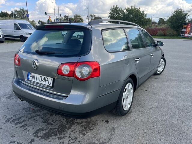 Фольксваген Пассат Вариант 2006 в Яворове на Automoto.ua Серый Фольксваген Пассат Вариант, объемом двигателя 2 л и пробегом 277 тыс. км за 3277 $, фото 3 на Automoto.ua