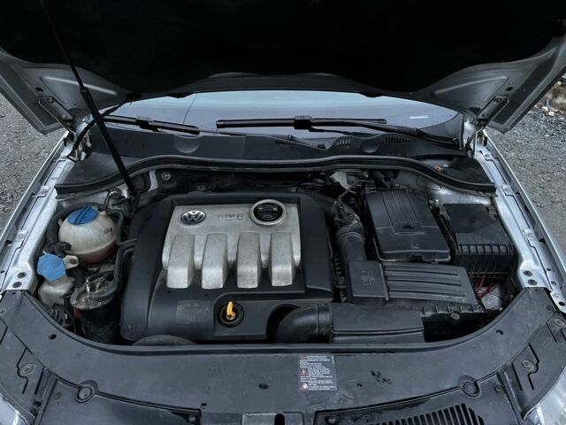 Сірий Фольксваген Пассат Варіант, об'ємом двигуна 1.9 л та пробігом 348 тис. км за 4650 $, фото 20 на Automoto.ua