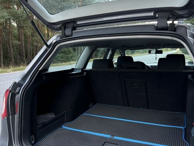 Серый Фольксваген Пассат Вариант, объемом двигателя 1.9 л и пробегом 435 тыс. км за 4800 $, фото 6 на Automoto.ua