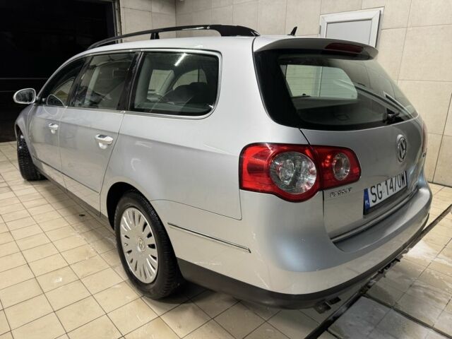 Серый Фольксваген Пассат Вариант, объемом двигателя 2 л и пробегом 267 тыс. км за 3229 $, фото 1 на Automoto.ua