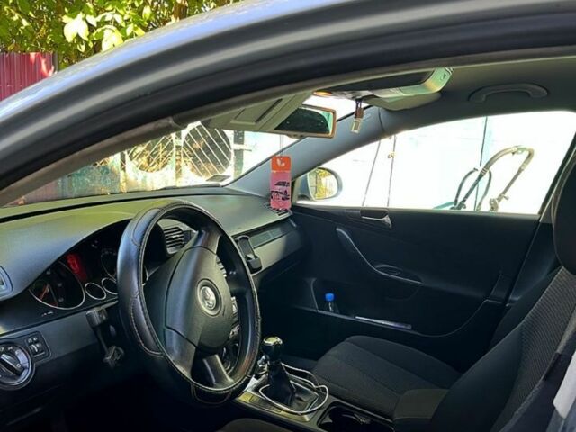 Серый Фольксваген Пассат Вариант, объемом двигателя 1.9 л и пробегом 325 тыс. км за 5500 $, фото 5 на Automoto.ua