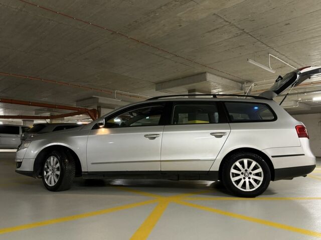 Серый Фольксваген Пассат Вариант, объемом двигателя 1.9 л и пробегом 274 тыс. км за 2950 $, фото 1 на Automoto.ua