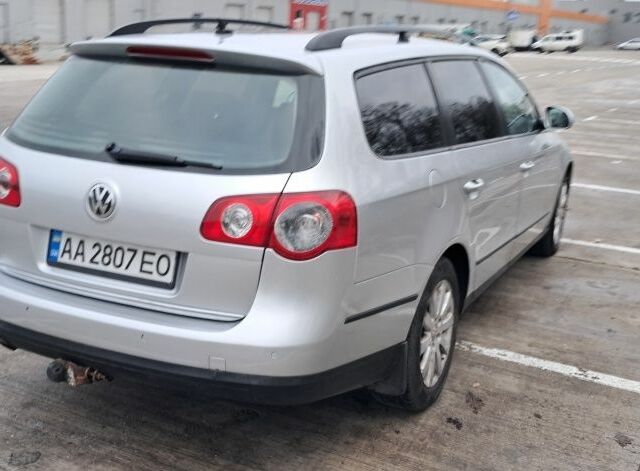 Серый Фольксваген Пассат Вариант, объемом двигателя 2 л и пробегом 355 тыс. км за 5200 $, фото 13 на Automoto.ua