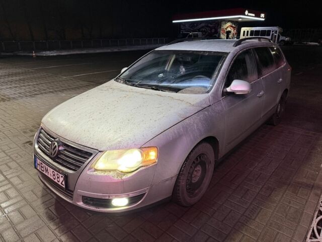 Серый Фольксваген Пассат Вариант, объемом двигателя 2 л и пробегом 258 тыс. км за 3000 $, фото 1 на Automoto.ua