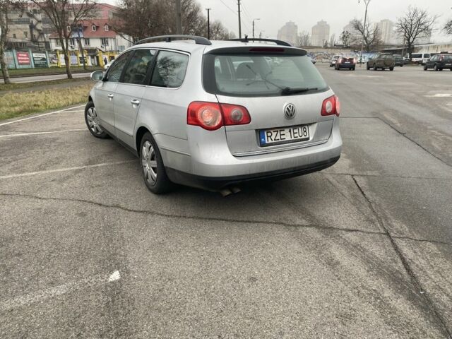 Сірий Фольксваген Пассат Варіант, об'ємом двигуна 2 л та пробігом 350 тис. км за 2650 $, фото 1 на Automoto.ua