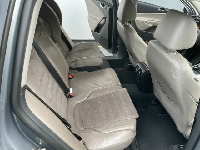 Сірий Фольксваген Пассат Варіант, об'ємом двигуна 2 л та пробігом 200 тис. км за 7300 $, фото 11 на Automoto.ua