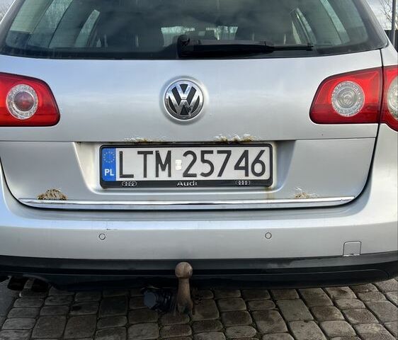 Серый Фольксваген Пассат Вариант, объемом двигателя 2 л и пробегом 300 тыс. км за 2500 $, фото 6 на Automoto.ua