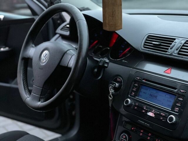 Серый Фольксваген Пассат Вариант, объемом двигателя 1.9 л и пробегом 327 тыс. км за 2250 $, фото 6 на Automoto.ua