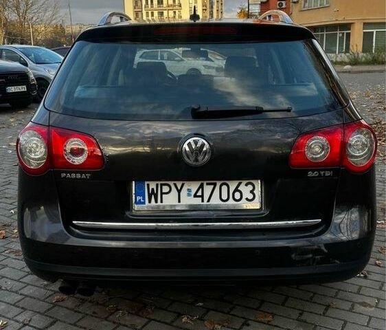 Сірий Фольксваген Пассат Варіант, об'ємом двигуна 2 л та пробігом 318 тис. км за 2550 $, фото 10 на Automoto.ua