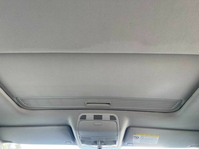 Серый Фольксваген Пассат Вариант, объемом двигателя 1.6 л и пробегом 238 тыс. км за 5200 $, фото 19 на Automoto.ua