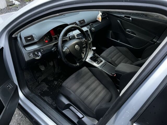 Сірий Фольксваген Пассат Варіант, об'ємом двигуна 1.9 л та пробігом 348 тис. км за 4650 $, фото 14 на Automoto.ua