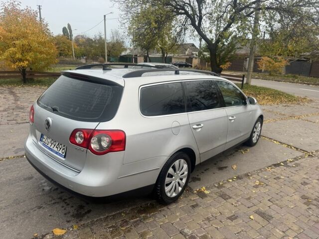 Сірий Фольксваген Пассат Варіант, об'ємом двигуна 2 л та пробігом 282 тис. км за 3100 $, фото 9 на Automoto.ua