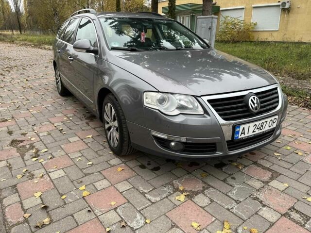 Фольксваген Пассат Вариант 2006 в Коростене на Automoto.ua Серый Фольксваген Пассат Вариант, объемом двигателя 2 л и пробегом 423 тыс. км за 4200 $, фото 7 на Automoto.ua