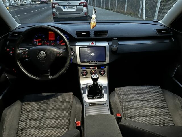 Сірий Фольксваген Пассат Варіант, об'ємом двигуна 1.9 л та пробігом 348 тис. км за 4650 $, фото 19 на Automoto.ua