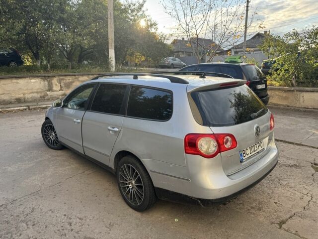 Серый Фольксваген Пассат Вариант, объемом двигателя 2 л и пробегом 257 тыс. км за 4950 $, фото 3 на Automoto.ua