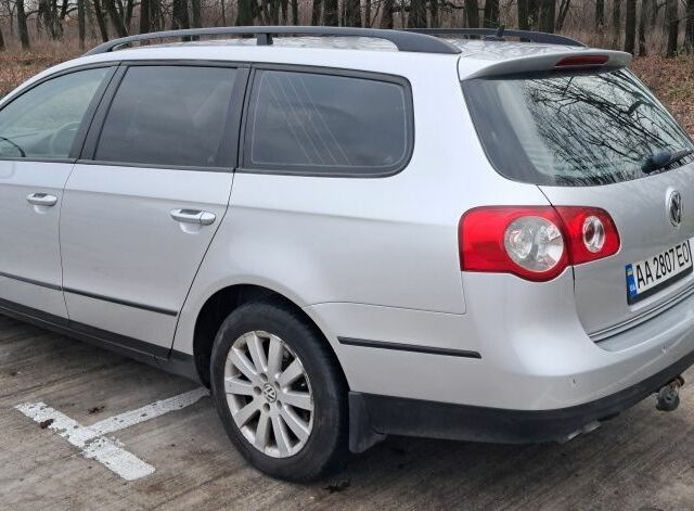 Серый Фольксваген Пассат Вариант, объемом двигателя 2 л и пробегом 355 тыс. км за 5200 $, фото 3 на Automoto.ua