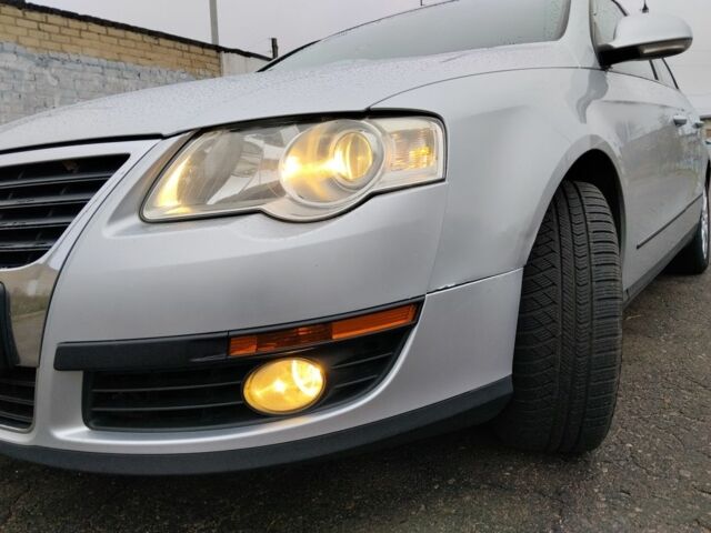 Серый Фольксваген Пассат Вариант, объемом двигателя 1.9 л и пробегом 318 тыс. км за 2950 $, фото 4 на Automoto.ua