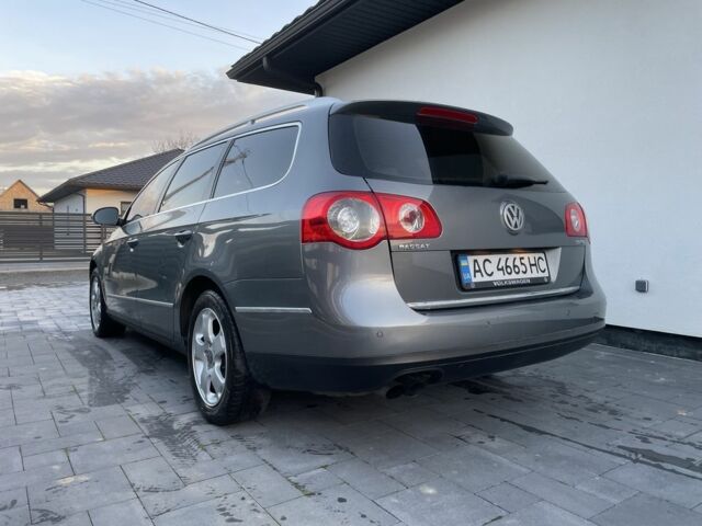 Сірий Фольксваген Пассат Варіант, об'ємом двигуна 2 л та пробігом 200 тис. км за 7300 $, фото 4 на Automoto.ua