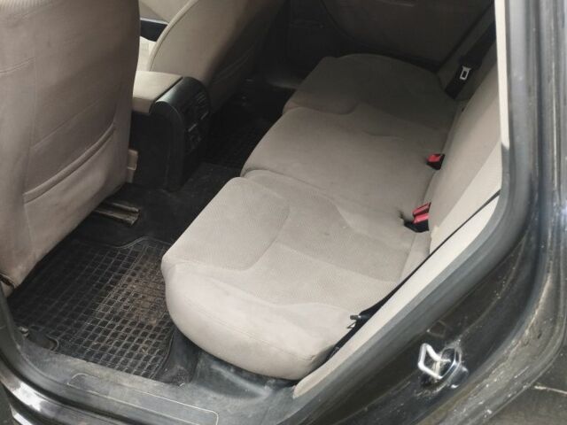 Серый Фольксваген Пассат Вариант, объемом двигателя 0 л и пробегом 430 тыс. км за 2650 $, фото 2 на Automoto.ua