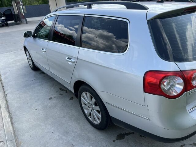 Сірий Фольксваген Пассат Варіант, об'ємом двигуна 2 л та пробігом 346 тис. км за 2200 $, фото 3 на Automoto.ua