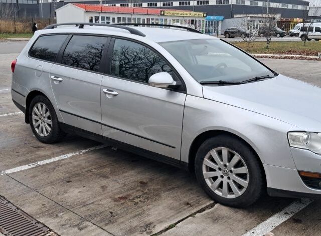 Серый Фольксваген Пассат Вариант, объемом двигателя 2 л и пробегом 355 тыс. км за 5200 $, фото 4 на Automoto.ua