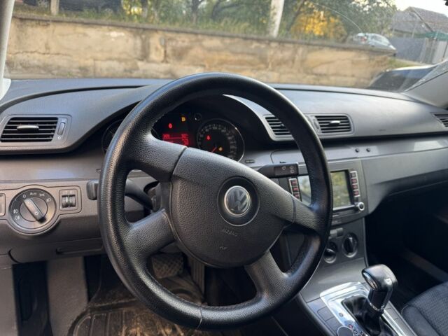 Серый Фольксваген Пассат Вариант, объемом двигателя 2 л и пробегом 257 тыс. км за 4950 $, фото 10 на Automoto.ua