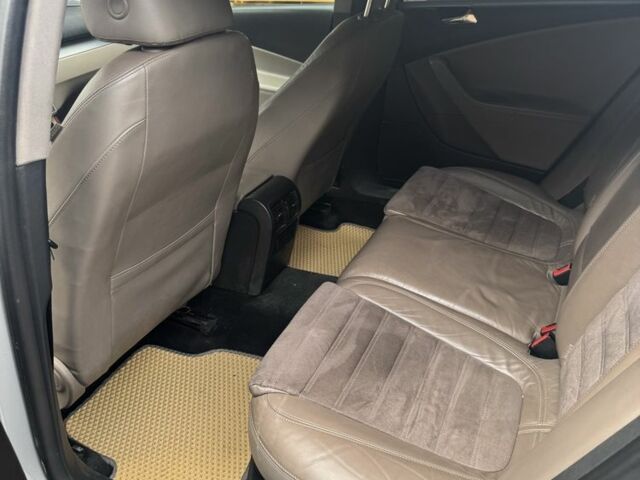 Серый Фольксваген Пассат Вариант, объемом двигателя 2 л и пробегом 348 тыс. км за 4700 $, фото 5 на Automoto.ua