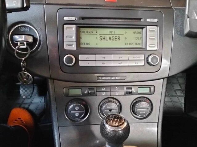 Фольксваген Пассат Вариант 2006 в Ровно на Automoto.ua Серый Фольксваген Пассат Вариант, объемом двигателя 2 л и пробегом 289 тыс. км за 6700 $, фото 8 на Automoto.ua