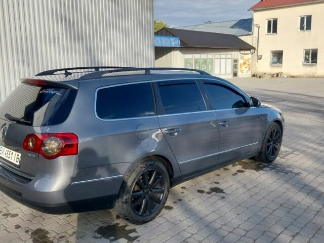 Сірий Фольксваген Пассат Варіант, об'ємом двигуна 2 л та пробігом 220 тис. км за 6999 $, фото 2 на Automoto.ua