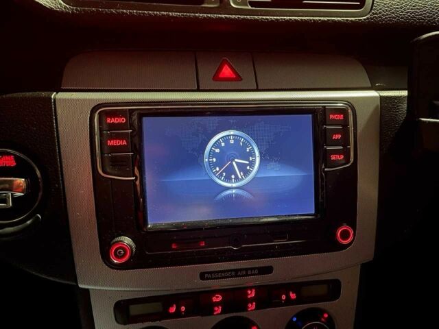 Серый Фольксваген Пассат Вариант, объемом двигателя 1.6 л и пробегом 238 тыс. км за 5200 $, фото 16 на Automoto.ua