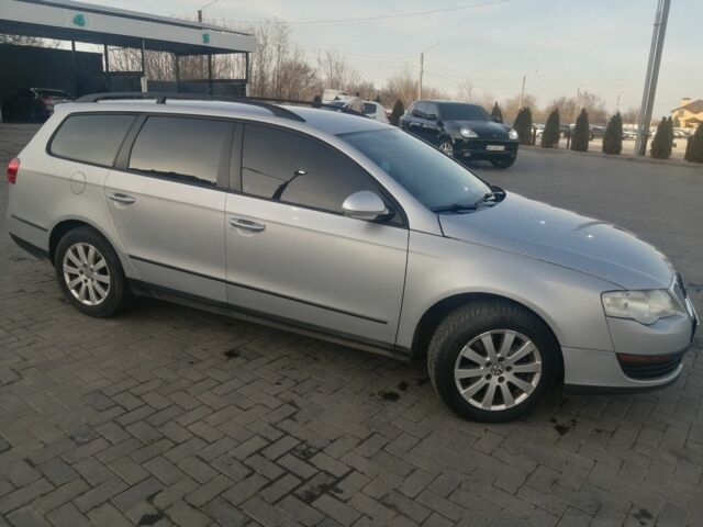 Фольксваген Пассат Вариант 2006 в Запорожье на Automoto.ua Серый Фольксваген Пассат Вариант, объемом двигателя 2 л и пробегом 280 тыс. км за 4500 $, фото 9 на Automoto.ua