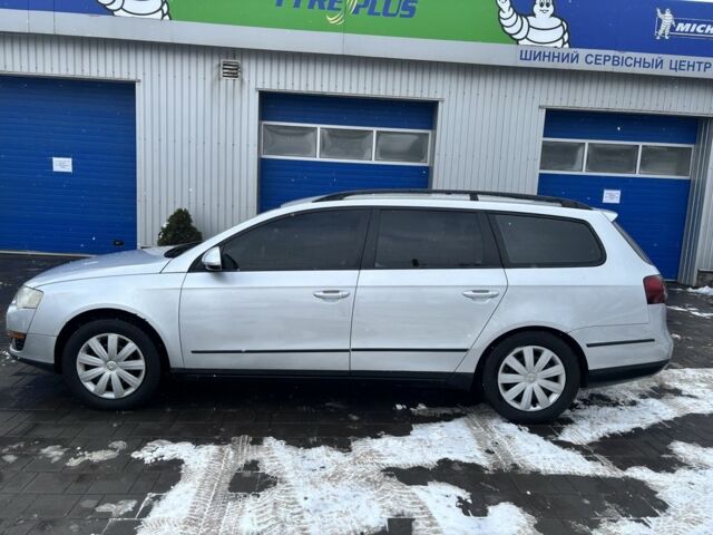 Сірий Фольксваген Пассат Варіант, об'ємом двигуна 1.6 л та пробігом 287 тис. км за 6200 $, фото 3 на Automoto.ua