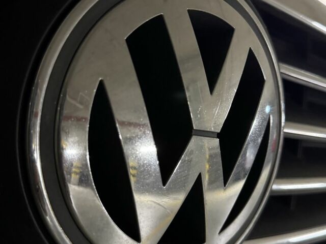 Серый Фольксваген Пассат Вариант, объемом двигателя 1.9 л и пробегом 274 тыс. км за 2950 $, фото 20 на Automoto.ua