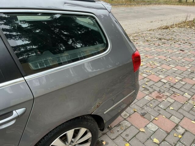Фольксваген Пассат Вариант 2006 в Коростене на Automoto.ua Серый Фольксваген Пассат Вариант, объемом двигателя 2 л и пробегом 423 тыс. км за 4200 $, фото 20 на Automoto.ua