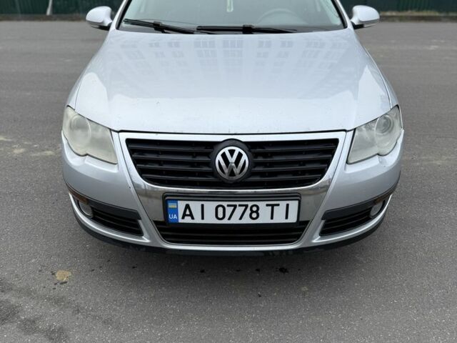 Сірий Фольксваген Пассат Варіант, об'ємом двигуна 2 л та пробігом 380 тис. км за 4350 $, фото 2 на Automoto.ua