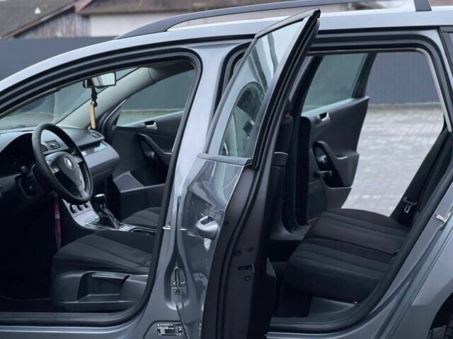 Серый Фольксваген Пассат Вариант, объемом двигателя 1.9 л и пробегом 327 тыс. км за 2250 $, фото 19 на Automoto.ua