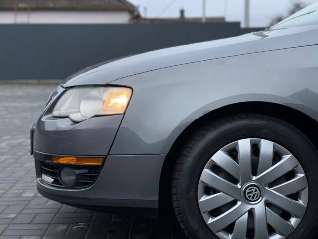 Серый Фольксваген Пассат Вариант, объемом двигателя 1.9 л и пробегом 327 тыс. км за 2250 $, фото 4 на Automoto.ua