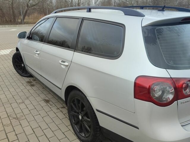 Серый Фольксваген Пассат Вариант, объемом двигателя 1.6 л и пробегом 260 тыс. км за 6500 $, фото 5 на Automoto.ua