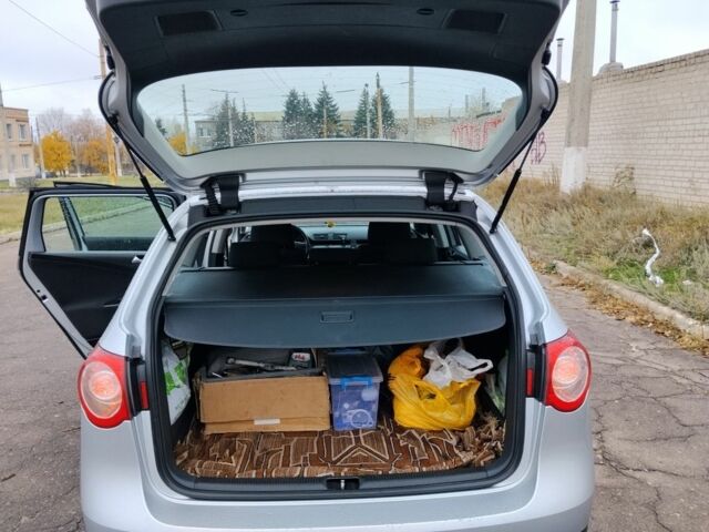 Серый Фольксваген Пассат Вариант, объемом двигателя 1.9 л и пробегом 318 тыс. км за 2950 $, фото 7 на Automoto.ua